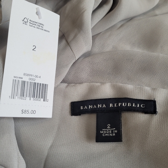 Banana Republic Gray Tiger Print Vneck Sleeveless Babydoll Top Size 2 - Picture 3 of 6